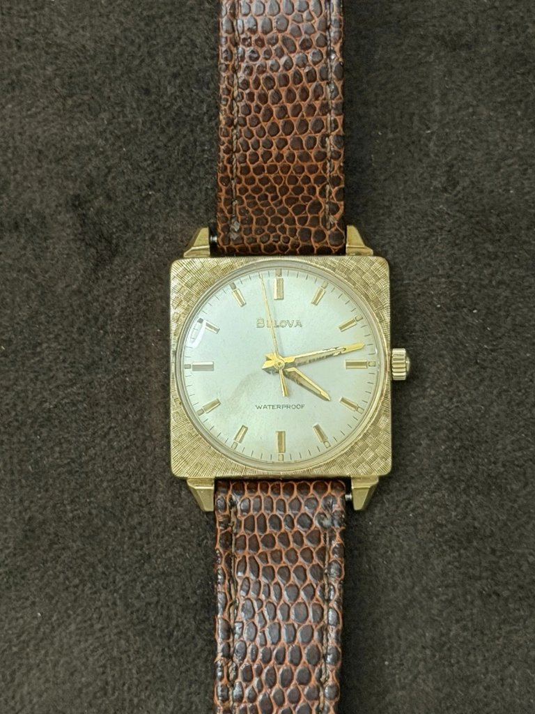 Bulova M6 Vintage Manual Mechanical Square Watch Gold Plated Silver Dial 17j
